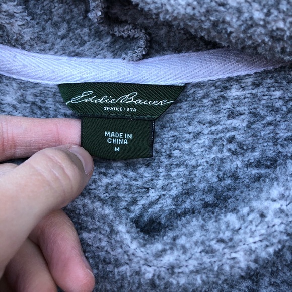 SOLD- Eddie Bauer Funnel Neck Sweatshirt 🤍 - Picture 3 of 3